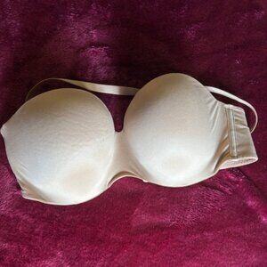NWOT Victorias Secret Strapless/Convertible Bra